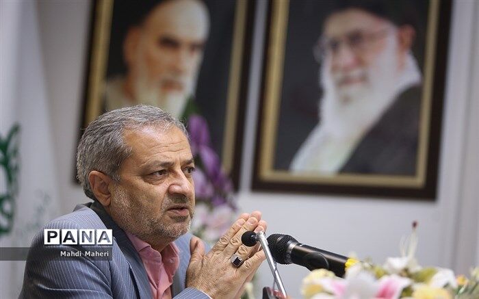 استاد حجازی سخنوری‌ توانا و نویسنده‌ای‌ صاحب‌ ذوق بود