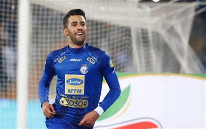 قرارداد هافبک استقلال تمدید شد