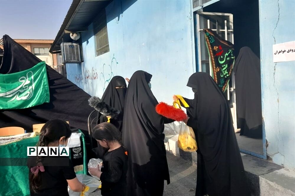 برگزاری مراسم تاسوعای حسینی در مدارس استان البرز