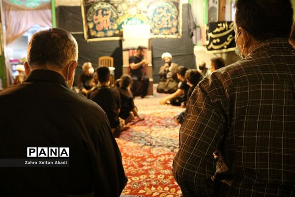 شور حسینی مردم ایرانشهر در شب عاشورای حسینی