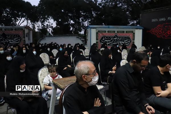 اجرای نمایش همه آب ها نام عباس را می دانند