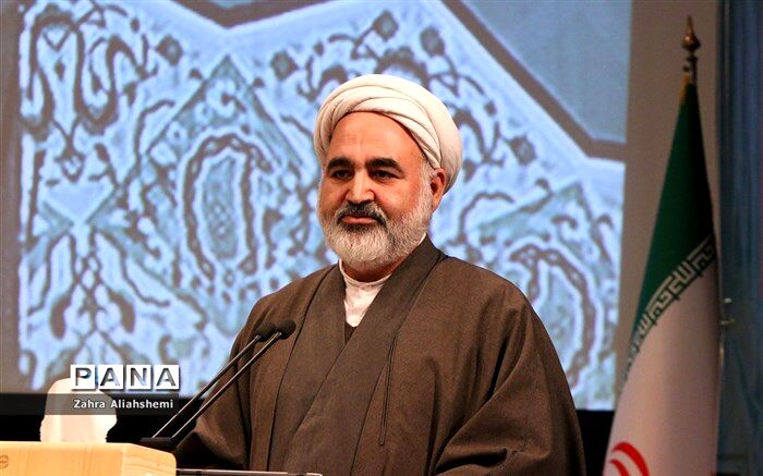 نهضت عاشورا و ثمربخشی جهانی آن