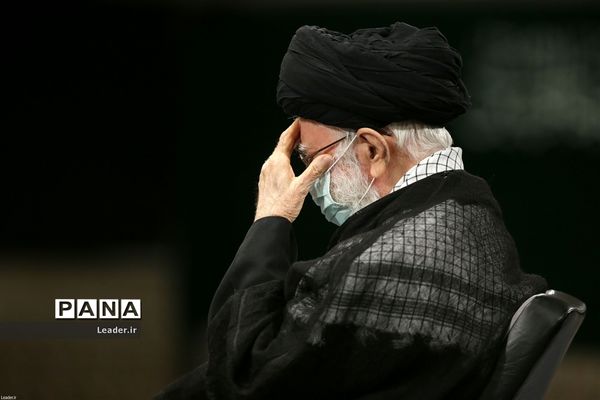 مراسم عزاداری شب عاشورای حسینی در حسینیه امام خمینی(ره)