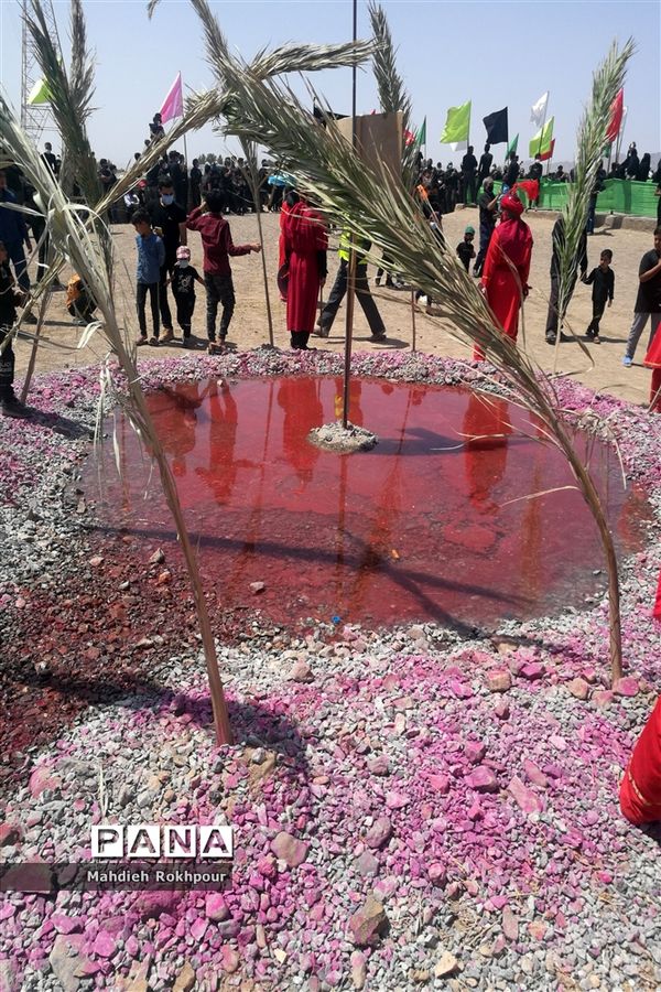 برگزاری مراسم واقعه ظهر عاشورا در حاجی آباد بیرجند