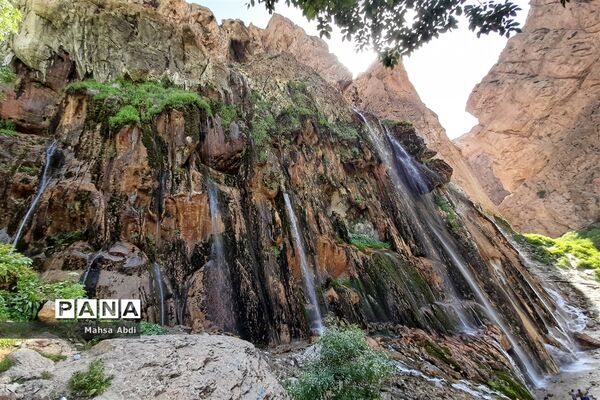 آبشار چشمه‌ای مارگون