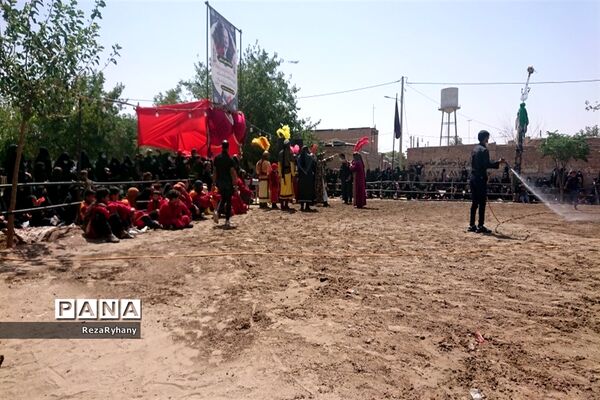 مراسم عزاداری و تعزیه  برای اسیران کربلا در روستای فرح آباد کاشمر