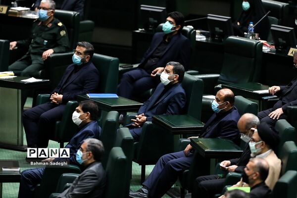 جلسه بررسی صلاحیت وزرای پیشنهادی دولت سیزدهم در مجلس