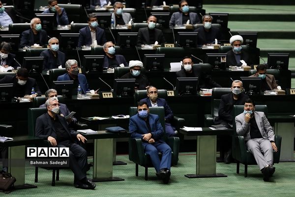 جلسه بررسی صلاحیت وزرای پیشنهادی دولت سیزدهم در مجلس