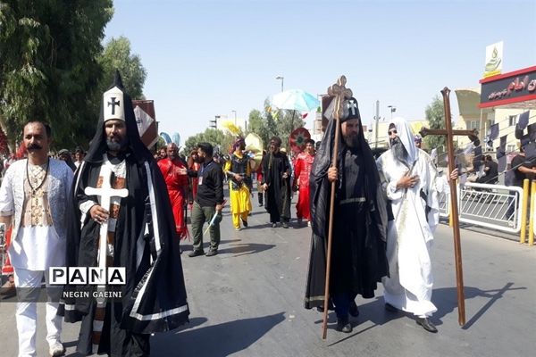 حرکت کاروان نمادین اسرای کربلا در قم