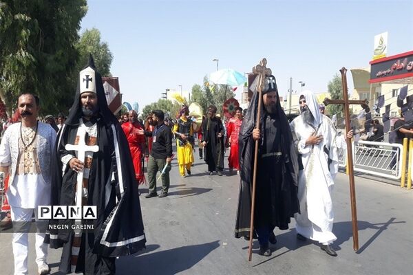 حرکت کاروان نمادین اسرای کربلا در قم