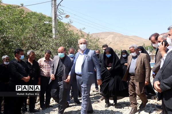 آیین کلنگ زنی مدرسه خیر ساز  دکتر حمید عبدالله زاده