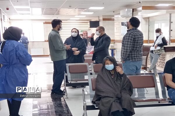 افتتاح مرکز واکسیناسیون درمانگاه مدافعان حرم شهرستان بهارستان