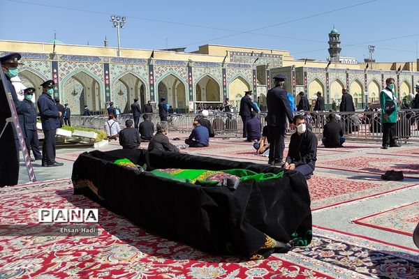 تشییع پیکر علامه حکیمی در بارگاه  رضوی