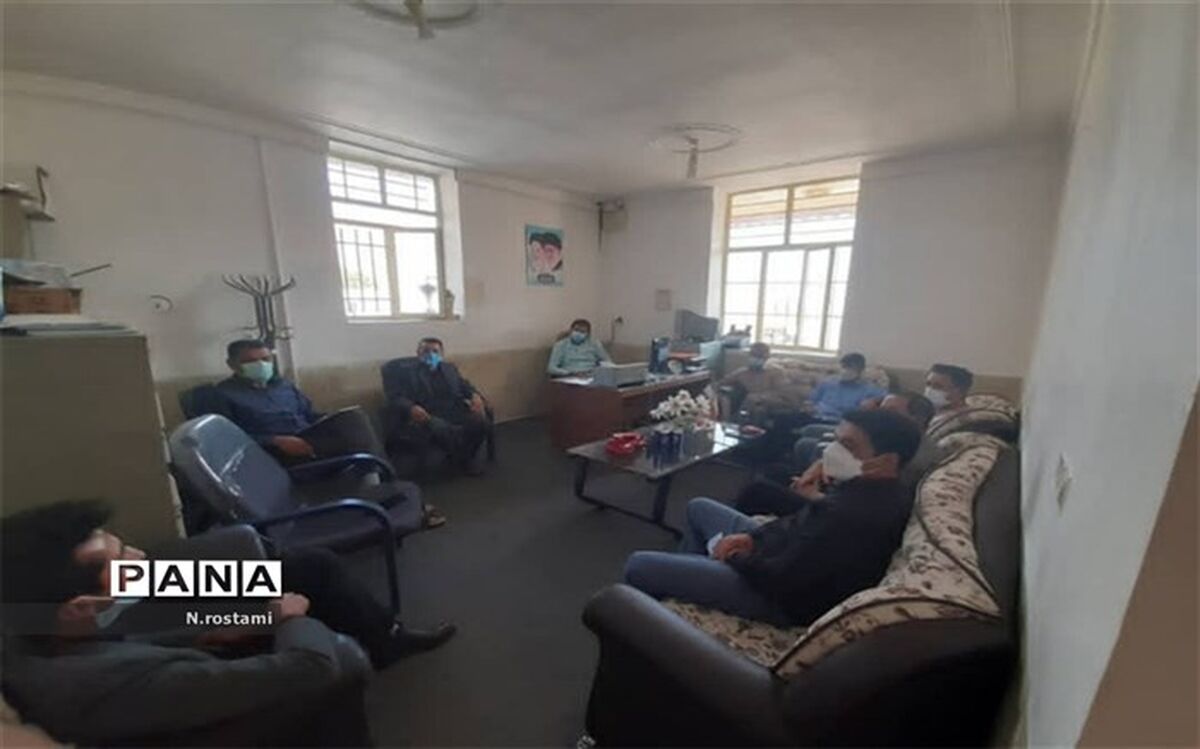 آیین تودیع و معارفه دهیار و شورای روستای شهریار