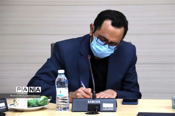 جلسه کمیته تعلیم وتربیت مهندسی فرهنگی آذربایجان شرقی