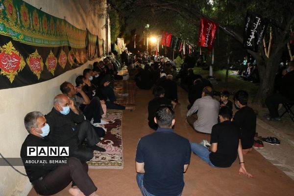 گرامیداشت یاد و خاطره شهدای شهرک شهید زین الدین قم