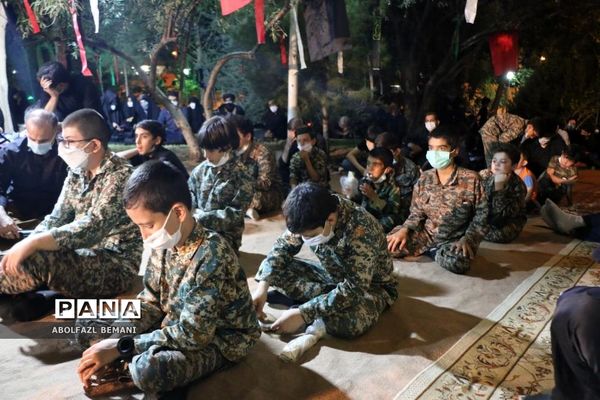 گرامیداشت یاد و خاطره شهدای شهرک شهید زین الدین قم