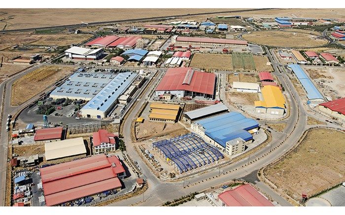 قانون ممنوعیت استقرار صنایع مانع تمرکزگرایی نشد