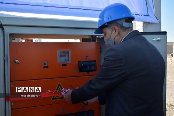 تامین برق شهرک ماژان در شهرستان خوسف