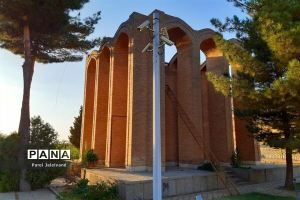 آرامگاه میررضی الدین آرتیمانی
