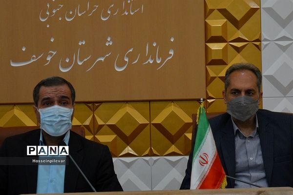 دیدار نماینده مجلس با شهرداران و شوراهای شهرستان خوسف و ماژان