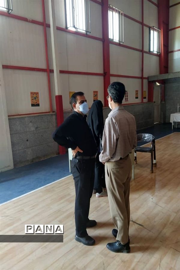 همکاری سازمان دانش‌آموزی شهرضا  با شبکه بهداشت شهرستان شهرضا در واکسیناسیون فرهنگیان