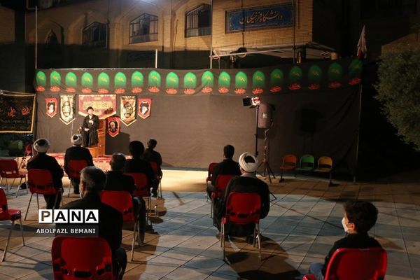 برپایی مجلس روضه سیدالشهدا(ع) در دانشگاه فرهنگیان قم