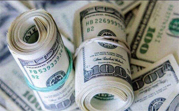 چرا بازار ارز این‌روزها نوسان دارد؟