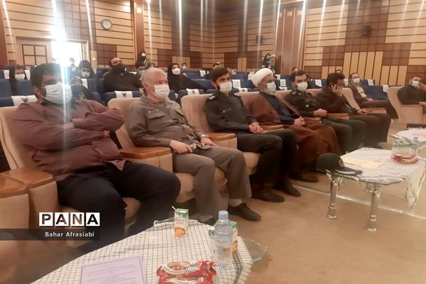 برگزاری مراسم اختتامیه دوره تشکیلاتی یاوران ولایت شهر پرند