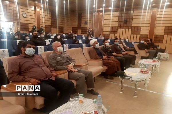 برگزاری مراسم اختتامیه دوره تشکیلاتی یاوران ولایت شهر پرند