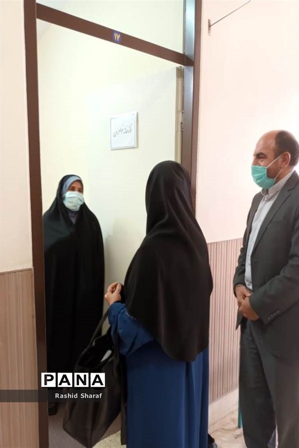 بازدید مدیرکل آموزش و پرورش آذربایجان غربی از فرآیند مصاحبه پذیرفته شدگان دانشگاه فرهنگیان