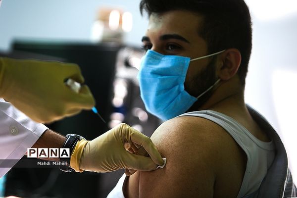 افتتاح مرکز واکسیناسیون بسیج دانشجویی