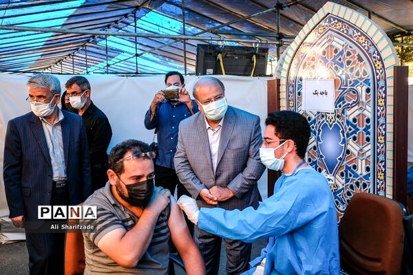 افتتاح مرکز تجمیعی واکسیناسیون دانشکده بهداشت و ایمنی