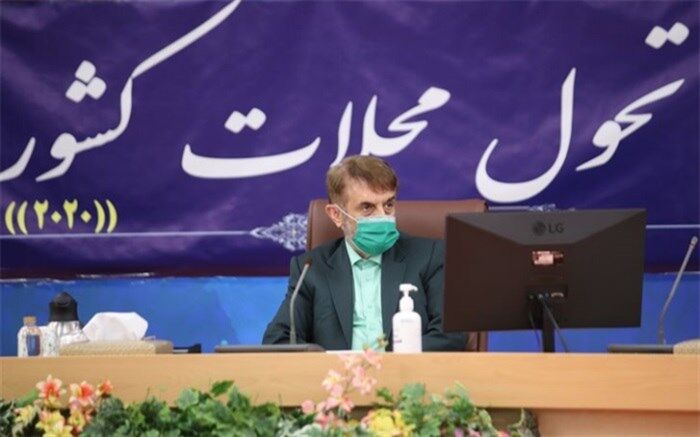 معضلات و آسیب‌های اجتماعی صرفا با امکانات مادی قابل حل نیست