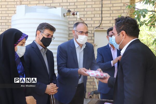 مسابقه ورزشی تیر و کمان یادواره شهید مدافع حرم حامد جوانی برای کارکنان آموزش و پرورش آذربایجان شرقی