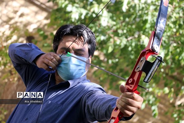 مسابقه ورزشی تیر و کمان یادواره شهید مدافع حرم حامد جوانی برای کارکنان آموزش و پرورش آذربایجان شرقی