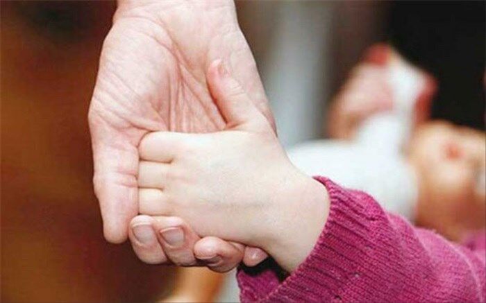 نگاهی حقوقی به شرایط فرزندخواندگی