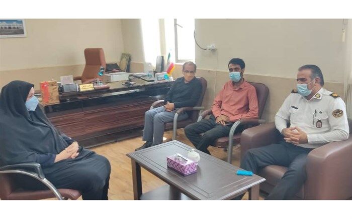 نشست دوجانبه پلیس راهور و آموزش و پرورش میناب