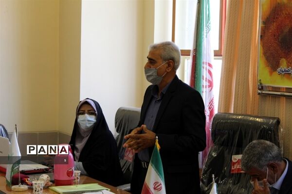 برگزاری جلسه مسئولان سازمان دانش‌آموزی نواحی و مناطق  استان اصفهان