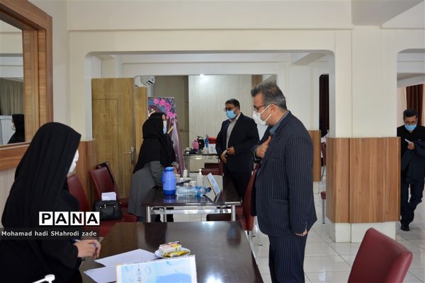 واکسیناسیون فرهنگیان ناحیه یک آموزش و پرورش مشهد در اردوگاه شهدای مدافع حرم