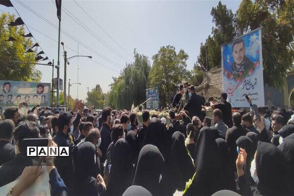 تشییع پیکر مطهر شهید محمد اینانلو در البرز