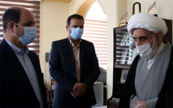 در نظام جمهوری اسلامی، خدمت به مردم جلوه‌ای از ایمان، اخلاص، عشق به مردم و کار برای رضای خداست