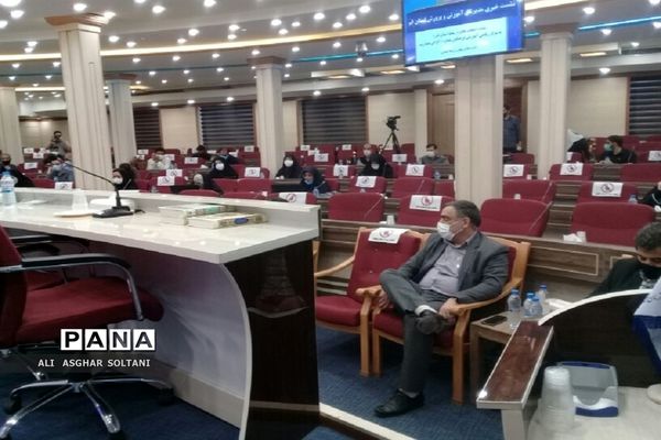 نشست خبری مدیرکل آموزش و پرورش استان قم