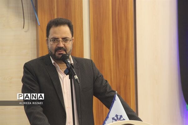 نشست خبری مدیرکل آموزش و پرورش استان قم