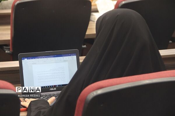 نشست خبری مدیرکل آموزش و پرورش استان قم