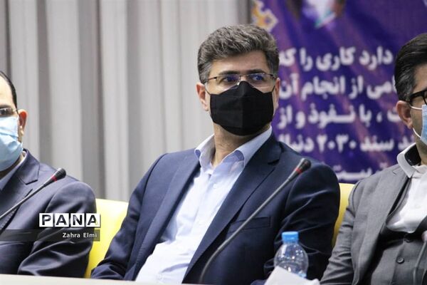 آیین تجلیل از عوامل تولید و پخش برنامه محتوای پیش دبستانی ومعاونان منتخب آذربایجان شرقی