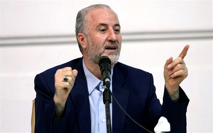 شهروندان قمی برای تزریق واکسن عجله کنند
