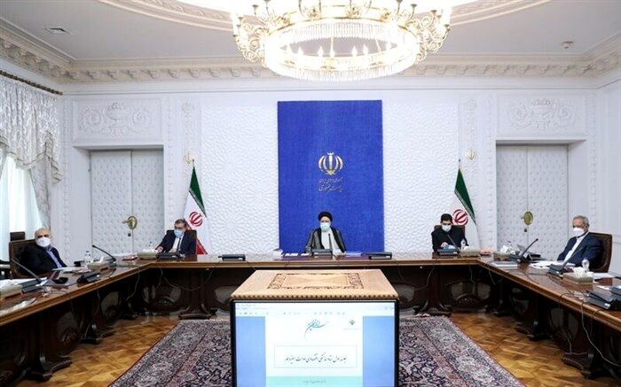رئیسی: استفاده از ظرفیت فضای مجازی در رشد و تعالی کشور ضروری است