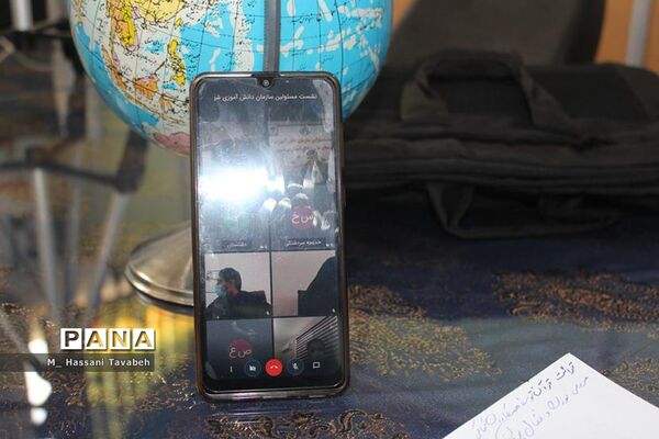 نشست مسئولان سازمان دانش آموزی شهرستان ها و مناطق استان بوشهر