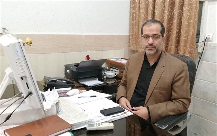 اهداء 900 بسته کمک آموزشی به دانش‌آموزان نیازمند مدارس ناحیه یک قم